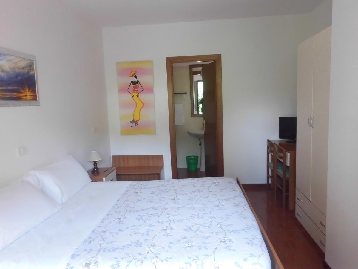 Hotel Athena Сполето Екстер'єр фото