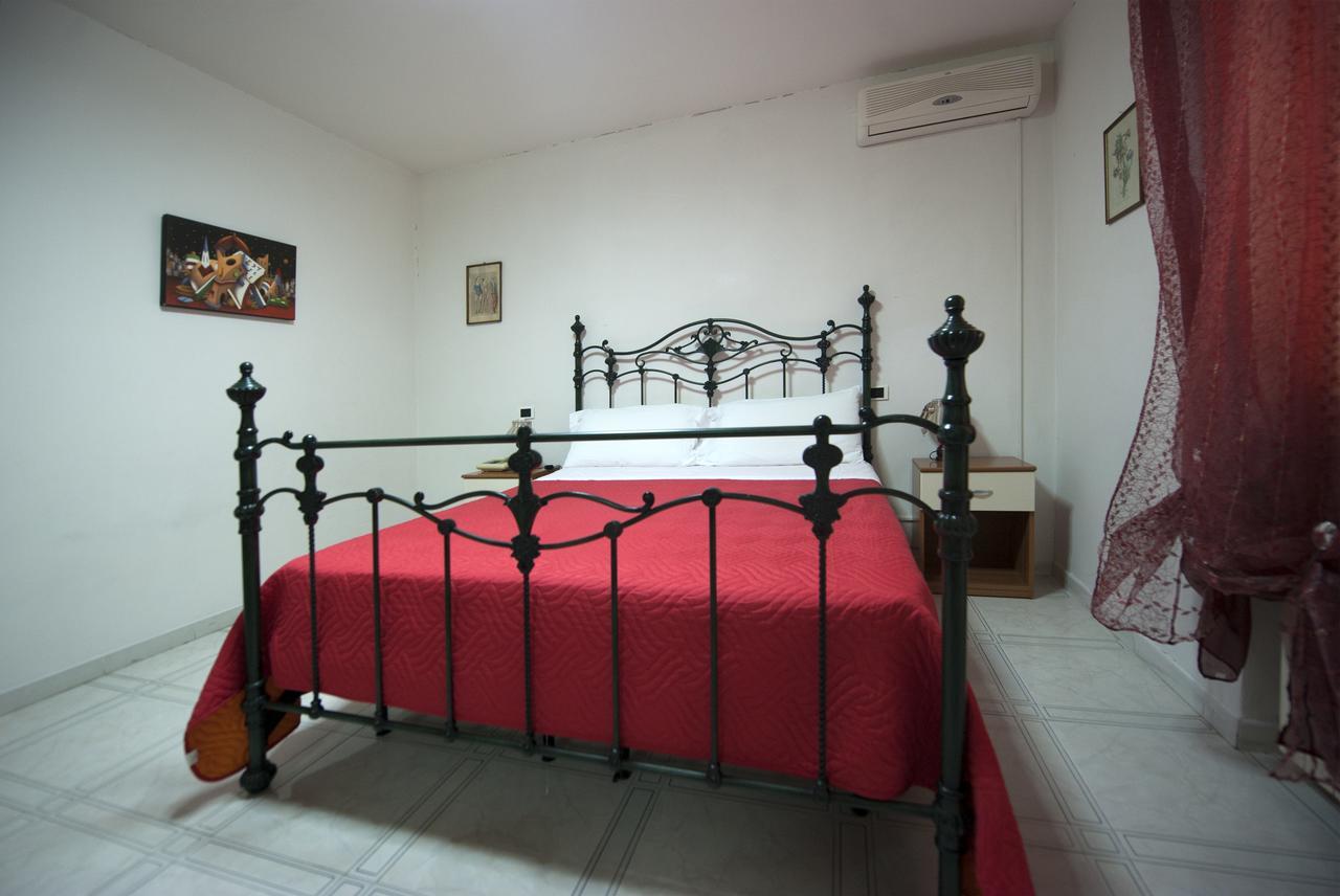 Hotel Athena Сполето Екстер'єр фото